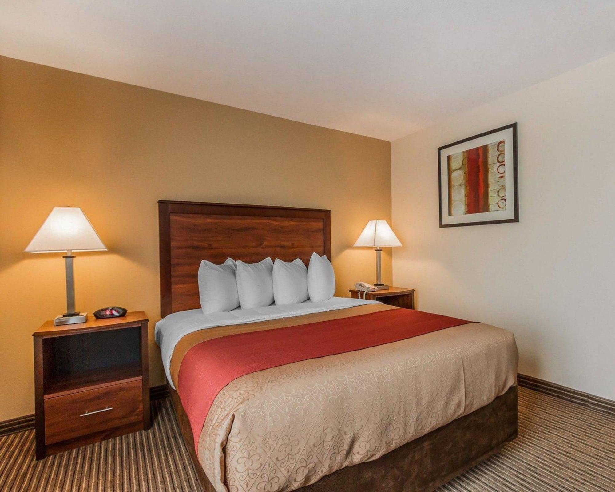 Mainstay Suites Гранд Айлънд Екстериор снимка