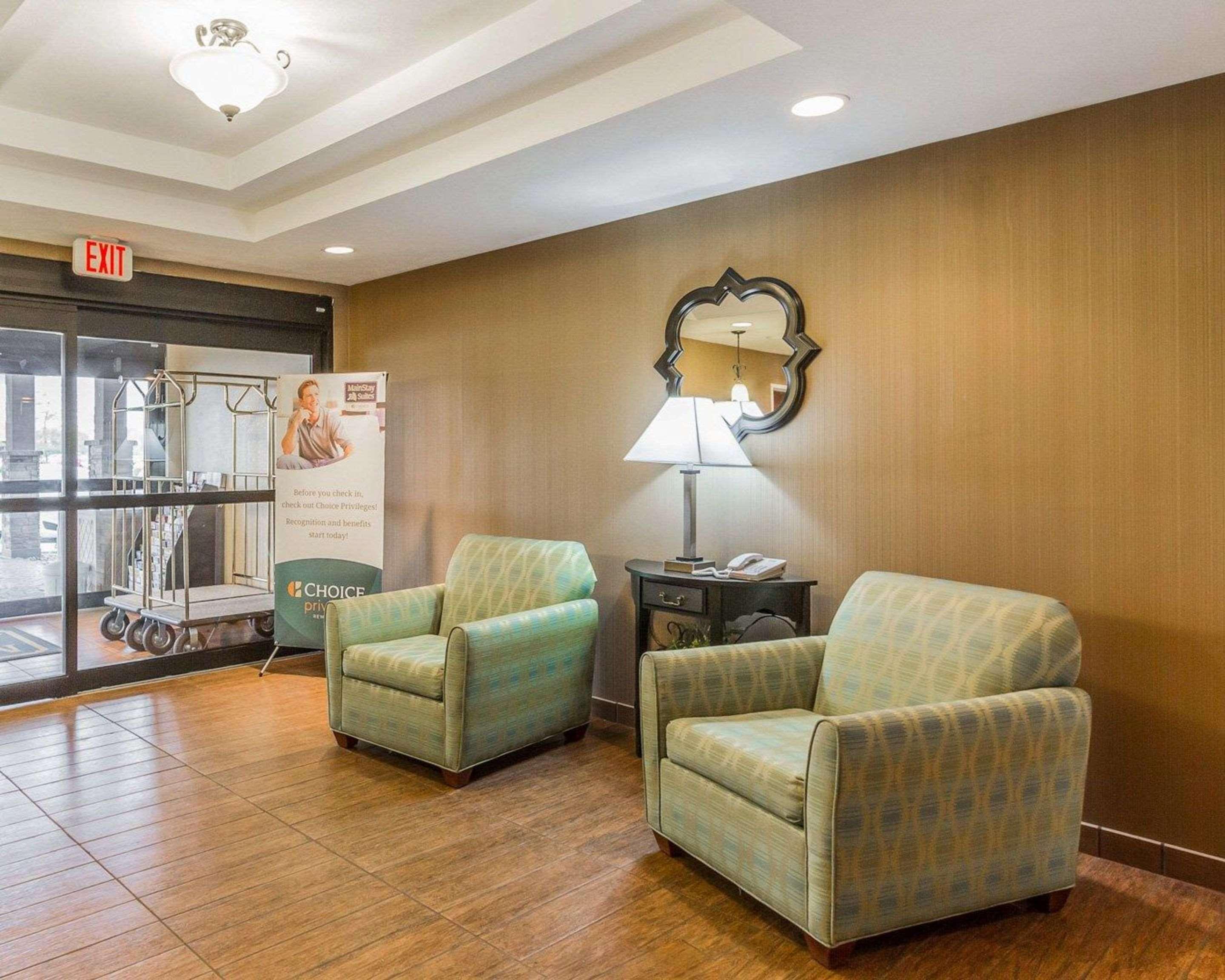 Mainstay Suites Гранд Айлънд Екстериор снимка
