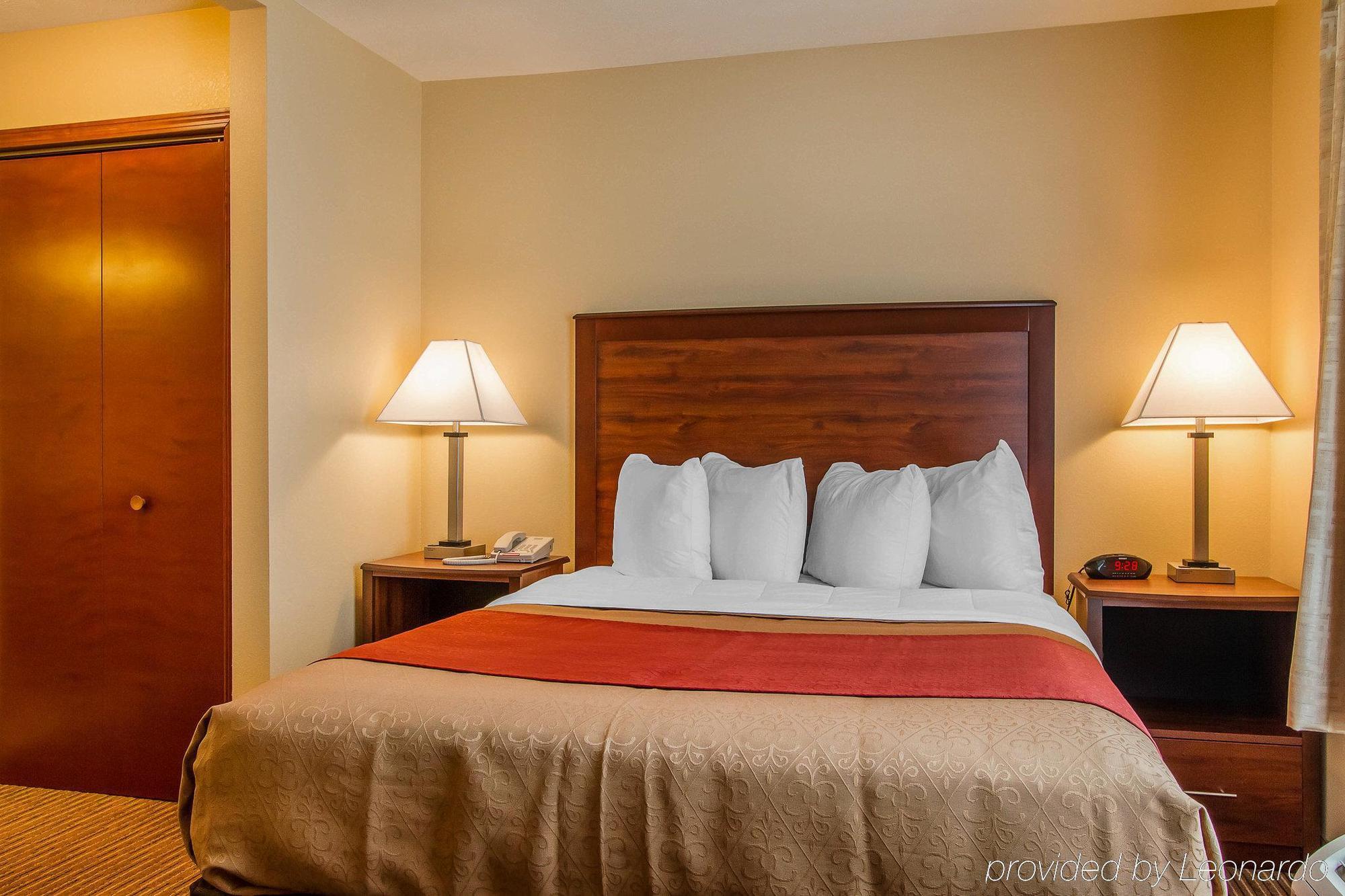 Mainstay Suites Гранд Айлънд Екстериор снимка