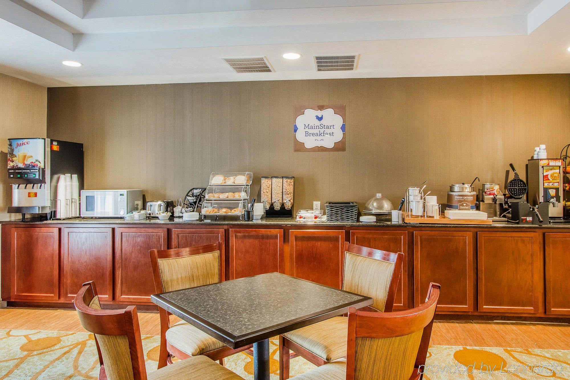Mainstay Suites Гранд Айлънд Екстериор снимка